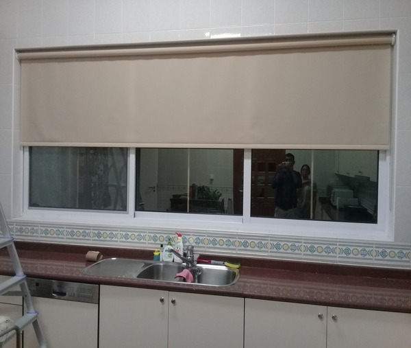 Roller Blinds Dubai